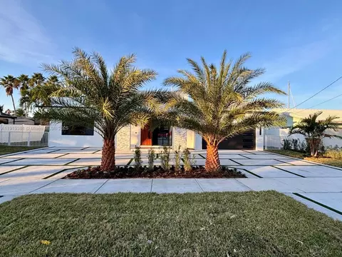 1409 SE 14th Ct, Deerfield Beach, FL 33441