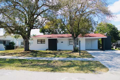 1562 NW 8th Ave, Homestead, FL 33030