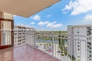 2025 NE 164th St #904, North Miami Beach, FL 33162