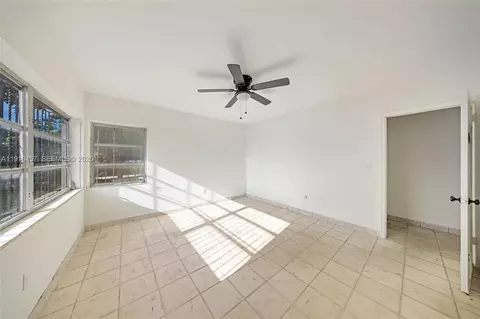Bedroom - 297 Eucalyptus Dr, Hialeah, FL 33010 photo 7 of 12