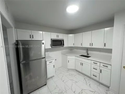 4801 NW 22nd Ct #103, Lauderhill, FL 33313
