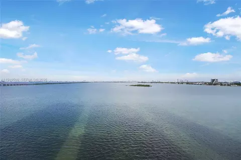 700 NE 24 #1101, Miami, FL 33137