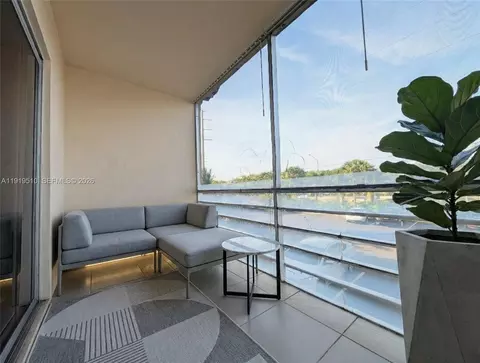 3081 NW 47th Ter #202, Lauderdale Lakes, FL 33313