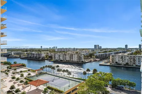 301 174th St #1109, Sunny Isles Beach, FL 33160