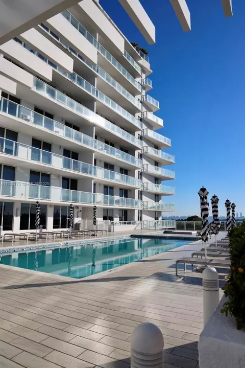 4250 Biscayne Blvd #804, Miami, FL 33137