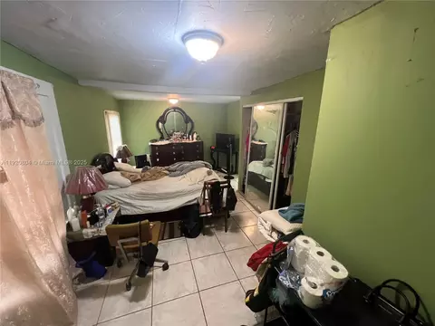 Bedroom - 2255 NW 85th St, Miami, FL 33147 photo 3 of 10