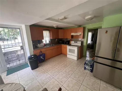 Kitchen - 2255 NW 85th St, Miami, FL 33147 photo 1 of 1