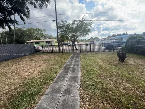 Exterior - 2255 NW 85th St, Miami, FL 33147 photo 27 of 31