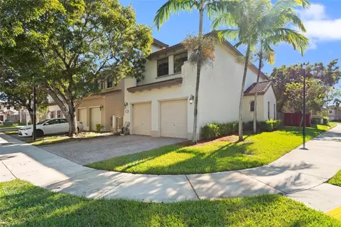 8934 SW 227th Ter, Cutler Bay, FL 33190