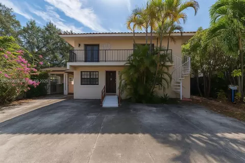 2740 SW 23rd St, Miami, FL 33145