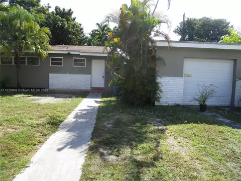 9750 Dominican Dr, Cutler Bay, FL 33189