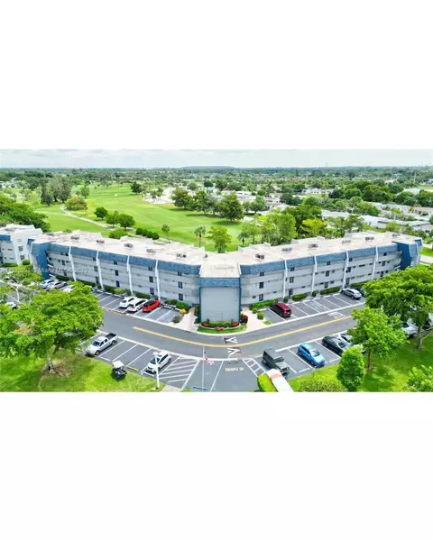 7787 Golf Cir Dr #106, Margate, FL 33063