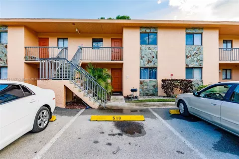 2680 Park Windsor Dr #510, Fort Myers, FL 33901