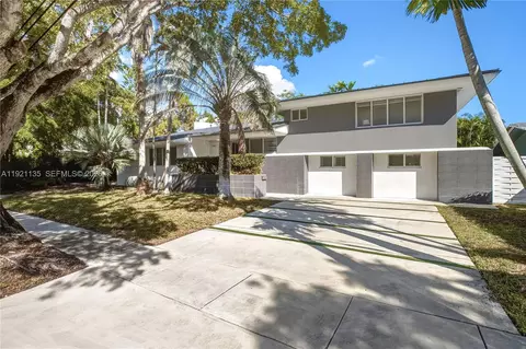 12545 Palm Rd, North Miami, FL 33181