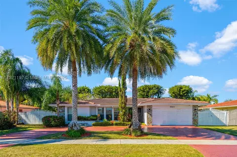 7004 SW 139th Pl, Miami, FL 33183