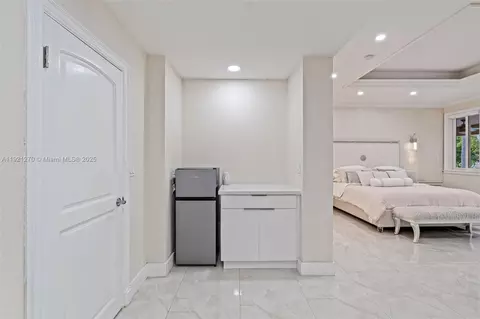Bedroom - 7225 Gleneagle Dr, Miami Lakes, FL 33014 photo 3 of 12