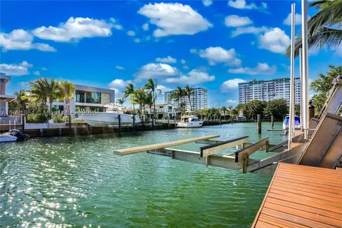2130 NE 122nd Rd, North Miami, FL 33181