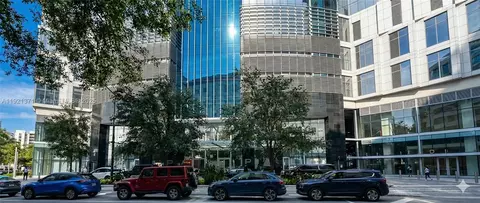 851 NE 1st Ave #2008, Miami, FL 33132