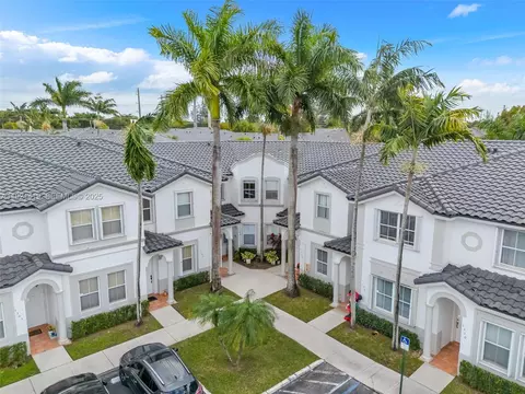 5610 NW 107th Ave #1306, Doral, FL 33178