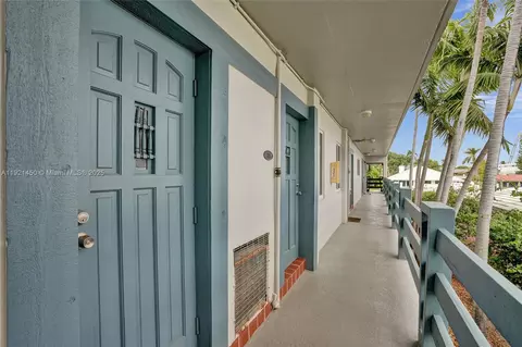 1535 SE 15th St #208, Fort Lauderdale, FL 33316
