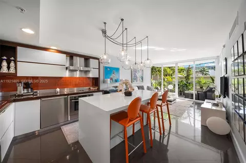 2155 Washington Ct #205, Miami Beach, FL 33139