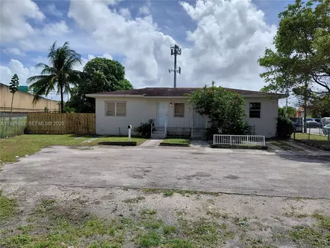 640 NW 642 Nw 77th St, Miami, FL 33150