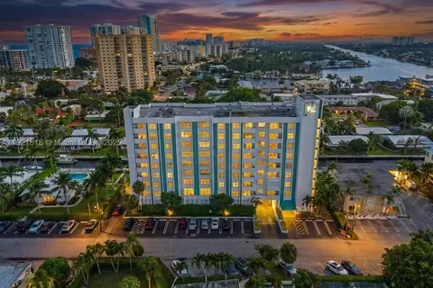 3210 SE 10th St #4D, Pompano Beach, FL 33062