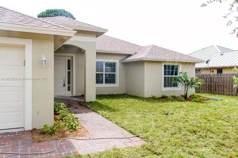1156 SW Alexandria Ave, Port Saint Lucie, FL 34953