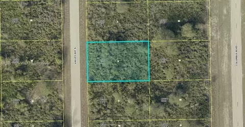 645 Valley Ave S, Lehigh Acres, FL 33974
