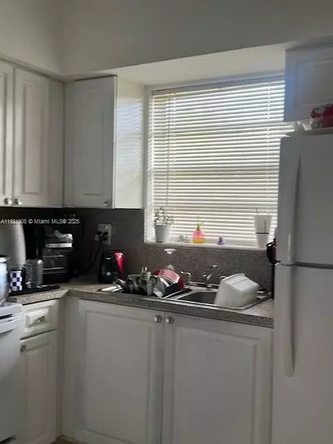 1370 NE 119th St #137014, Miami, FL 33161