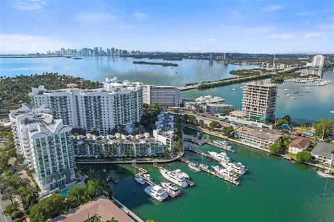 7914 Harbor Island Dr #303, North Bay Village, FL 33141