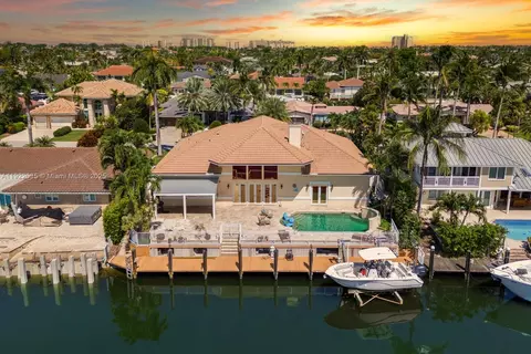 View/Area - 4241 NE 23 Ter, Lighthouse Point, FL 33064 photo 3 of 3