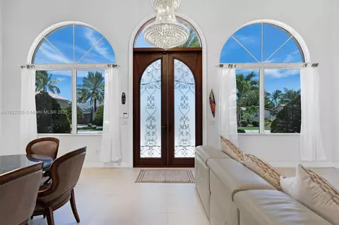 Entry Way - 4241 NE 23 Ter, Lighthouse Point, FL 33064 photo 1 of 3
