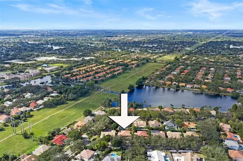 3320 Brussels Ave, Hollywood, FL 33026