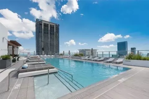 1010 SW 2nd Ave #1810, Miami, FL 33130