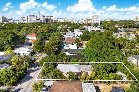 2845 SW 37th Ct, Miami, FL 33134