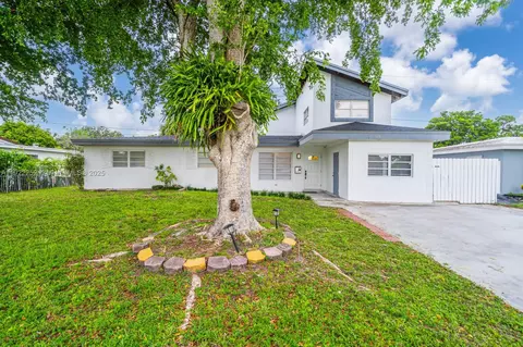 1165 SW 4th Ter, Pompano Beach, FL 33060