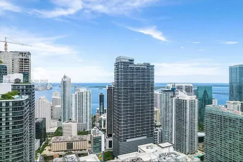 1000 Brickell Plz #3211, Miami, FL 33131