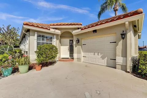 6081 Bluegrass Dr, Boynton Beach, FL 33437