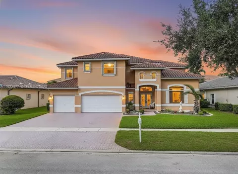 16365 NW 15th St, Pembroke Pines, FL 33028