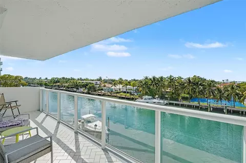 10000 W Bay Harbor Dr #303, Bay Harbor Islands, FL 33154