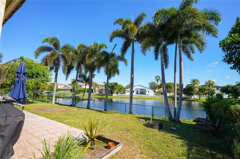 2243 SW 134th Ave, Miramar, FL 33027