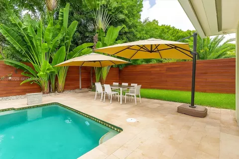 4190 Pamona Ave, Miami, FL 33133