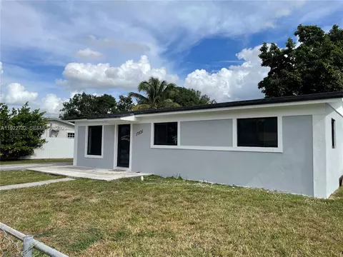 17231 NW 52nd Pl, Miami Gardens, FL 33055