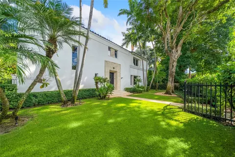 5181 La Gorce Dr, Miami Beach, FL 33140