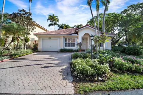 10953 SW 153rd Ct, Miami, FL 33196