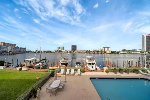 200 Golden Isles Dr #203, Hallandale Beach, FL 33009