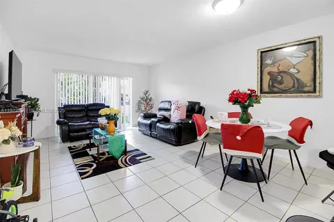7700 Camino Real #D-101, Miami, FL 33143