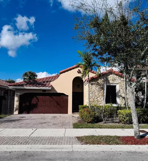 10131 NW 10th St, Miami, FL 33172
