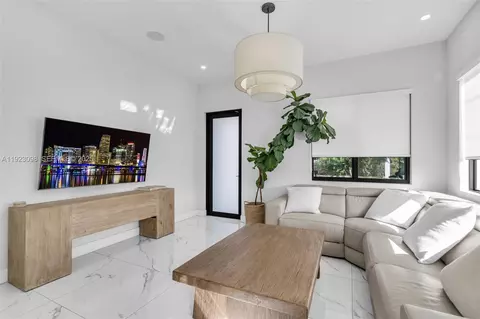 Living - 2260 E 9th Ave, Hialeah, FL 33013 photo 1 of 1